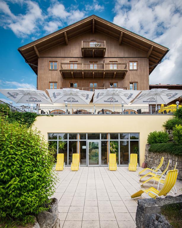 Hotel Und Landgasthof Altwirt Grosshartpenning Bagian luar foto